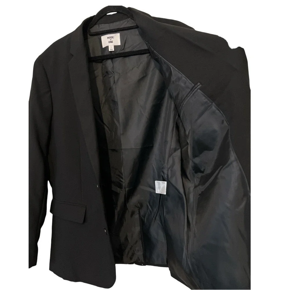 Mode of One Single Vested Men's Blazer, 3-Button, Color Black,‎ Size Large